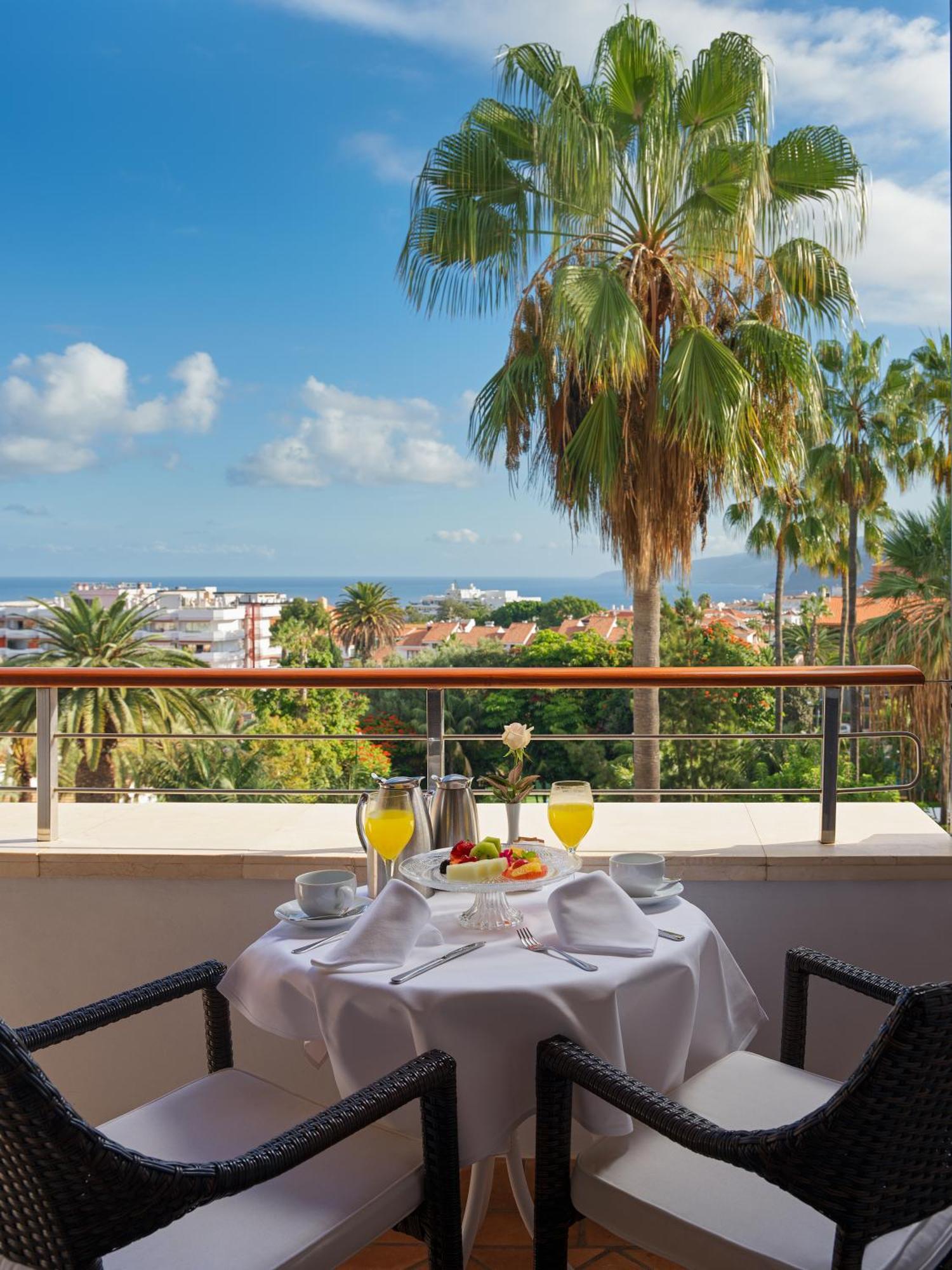 Hotel Botanico Y Oriental Spa Garden Puerto de la Cruz  Exterior foto View from the hotel